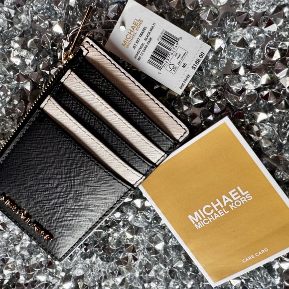 Michael Kors Black and Cream Card Holder - Picture 8 of 11